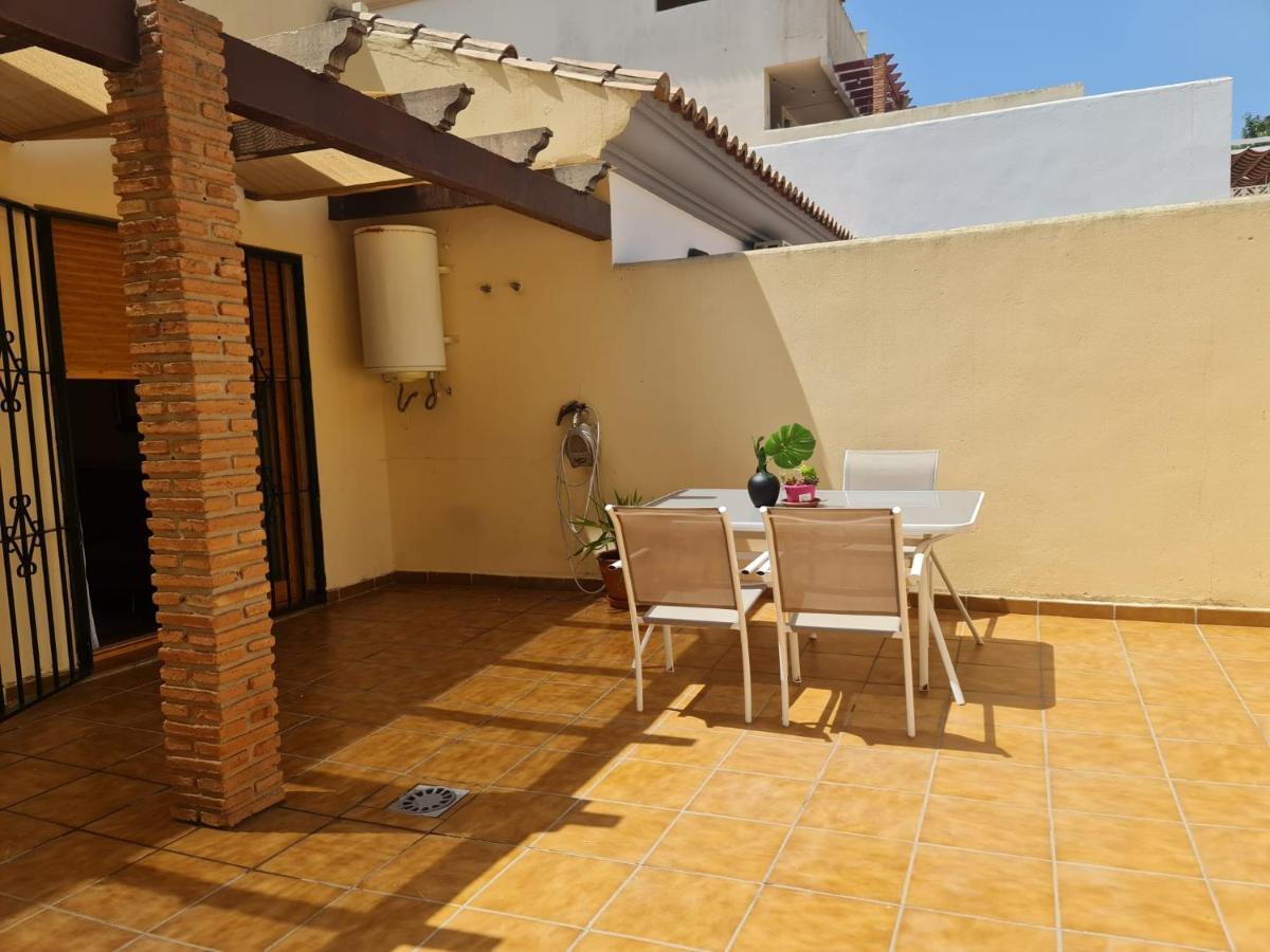 Apartamentos Benalmarina مالقة المظهر الخارجي الصورة