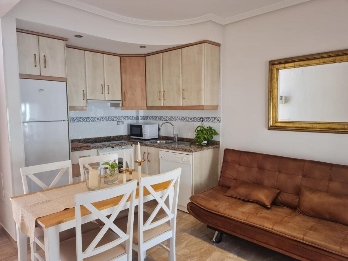 Apartamentos Benalmarina مالقة المظهر الخارجي الصورة